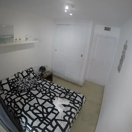 Homestay Bonita Y Moderna Habitacion A 300m De La Playa